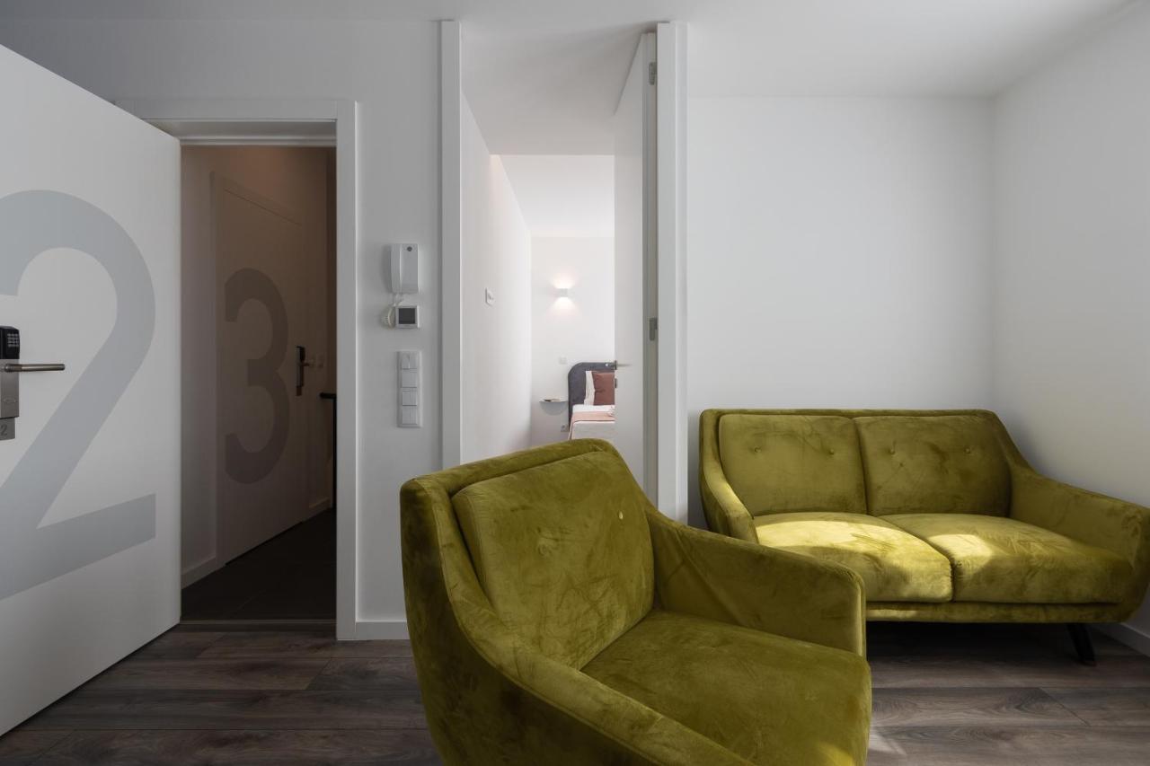 Dona Emilia Guest House & Studio Apartment Building Віана-ду-Каштелу Екстер'єр фото
